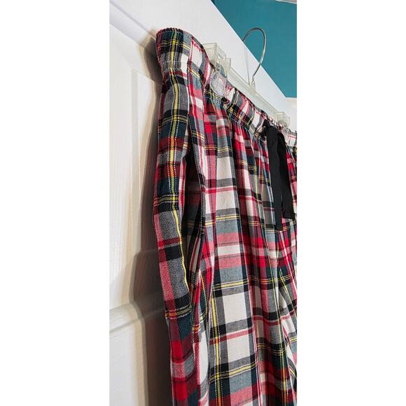 Victoria Secret Women's Pants ‎ Red Plaid Pajama Bottoms Size L NWT - Picture 2 of 5